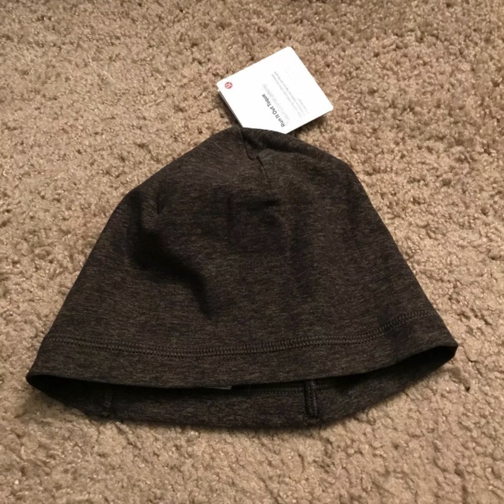 Lululemon Run It Out Toque